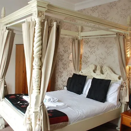 Laurel 4* Windermere